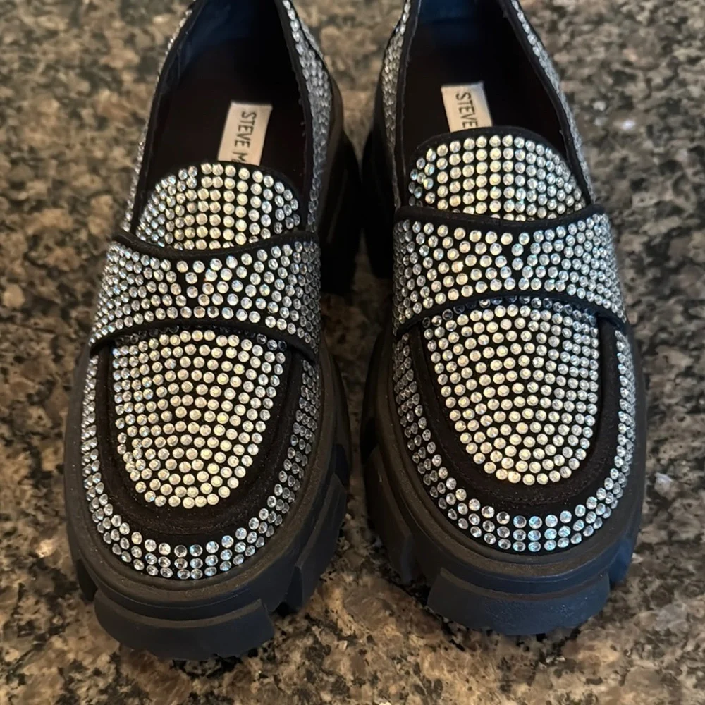 Steve Madden trifecta Black Rhinestone embellished platform Loafers NWOT
